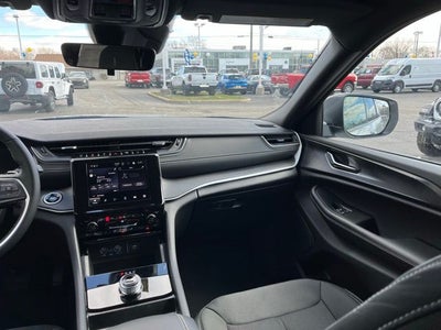 2026 Jeep Grand Cherokee L Laredo