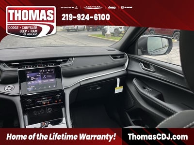 2025 Jeep Grand Cherokee L Laredo