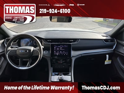 2025 Jeep Grand Cherokee L Laredo