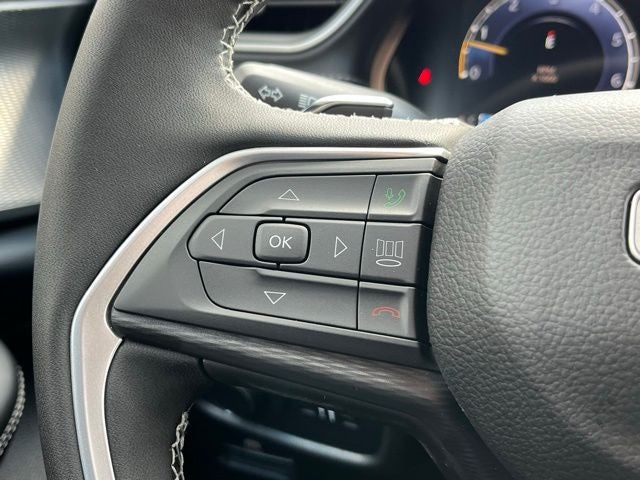 2026 Jeep Grand Cherokee L Laredo