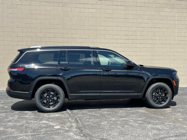 2026 Jeep Grand Cherokee L Laredo