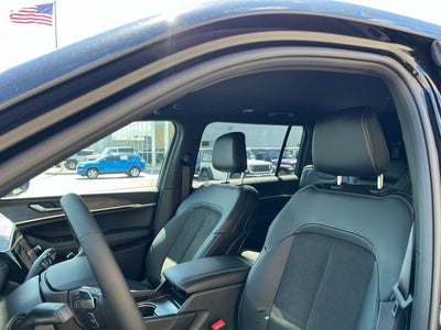 2026 Jeep Grand Cherokee L Laredo