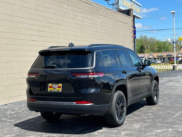 2026 Jeep Grand Cherokee L Laredo