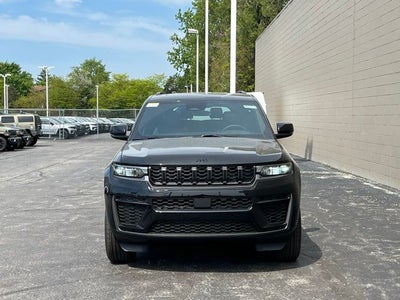 2026 Jeep Grand Cherokee L Laredo