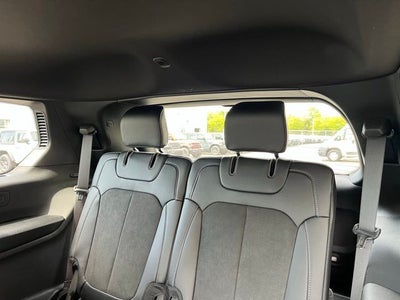 2026 Jeep Grand Cherokee L Laredo