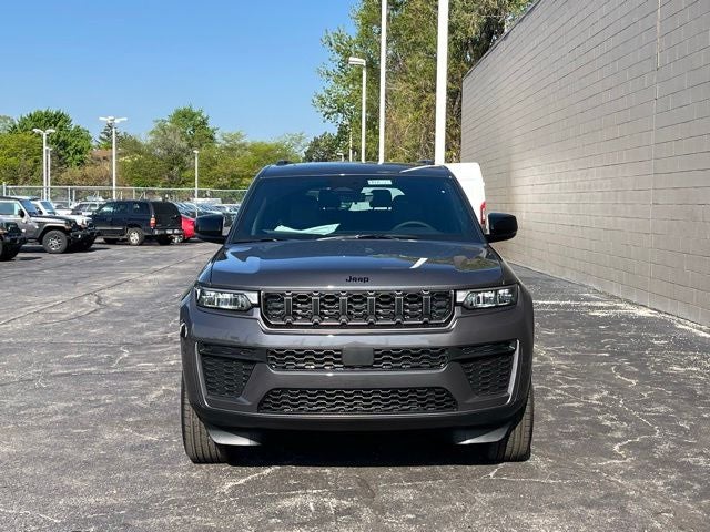 2026 Jeep Grand Cherokee L Laredo