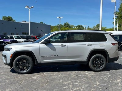 2026 Jeep Grand Cherokee L Laredo