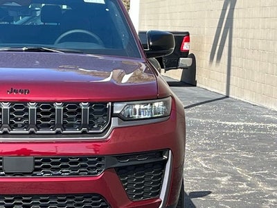 2026 Jeep Grand Cherokee L Laredo