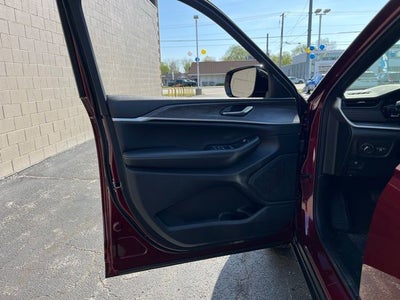 2026 Jeep Grand Cherokee L Laredo