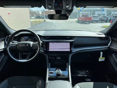 2026 Jeep Grand Cherokee L Laredo