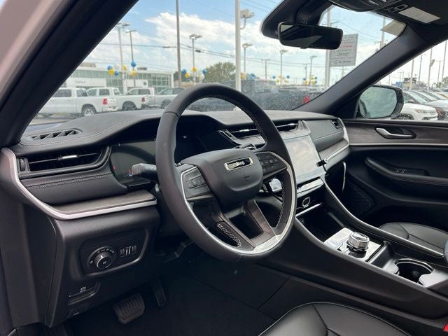 2027 Jeep Grand Cherokee L Limited