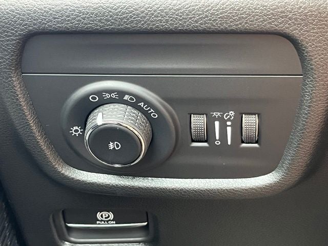 2027 Jeep Grand Cherokee L Limited