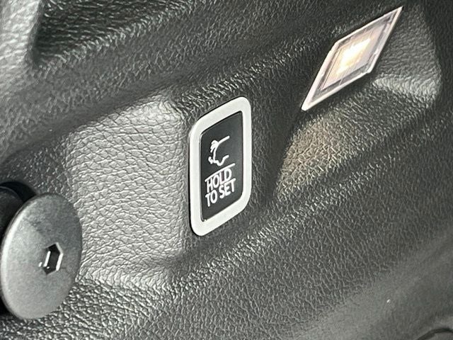 2027 Jeep Grand Cherokee L Limited