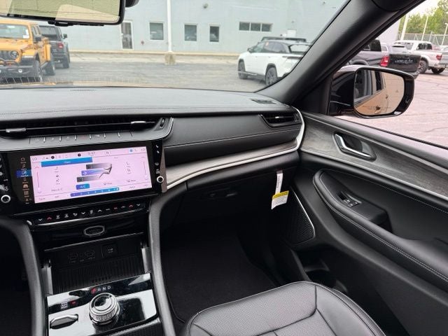 2026 Jeep Grand Cherokee L Limited Reserve