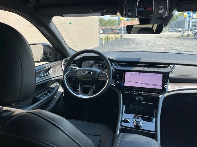 2027 Jeep Grand Cherokee L Limited
