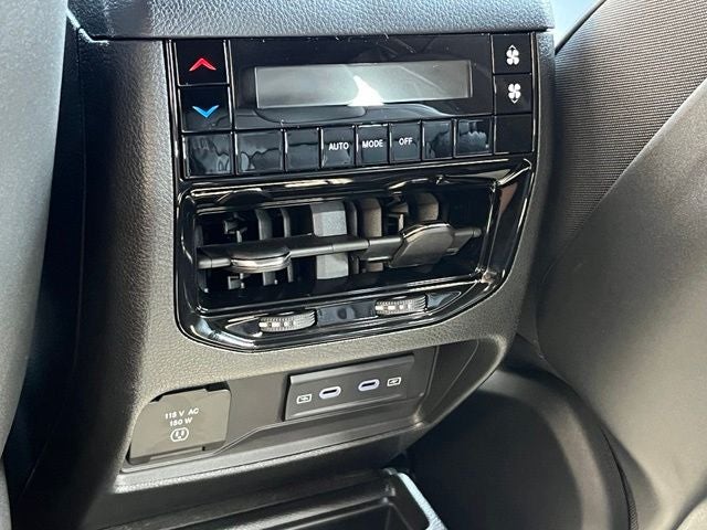 2027 Jeep Grand Cherokee L Limited