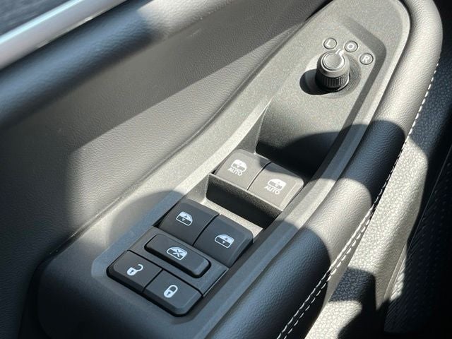 2027 Jeep Grand Cherokee L Limited