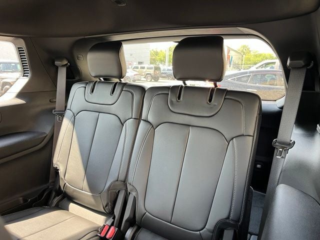 2027 Jeep Grand Cherokee L Limited