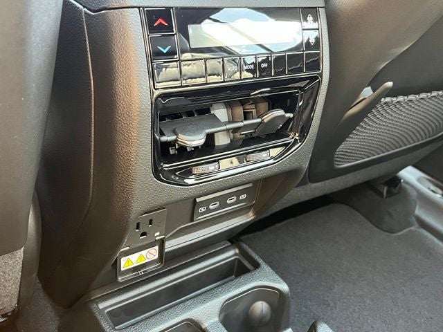 2027 Jeep Grand Cherokee L Limited