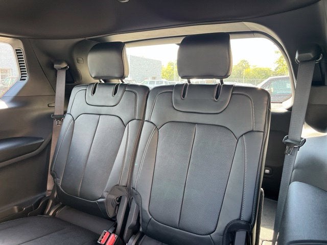2027 Jeep Grand Cherokee L Limited Reserve