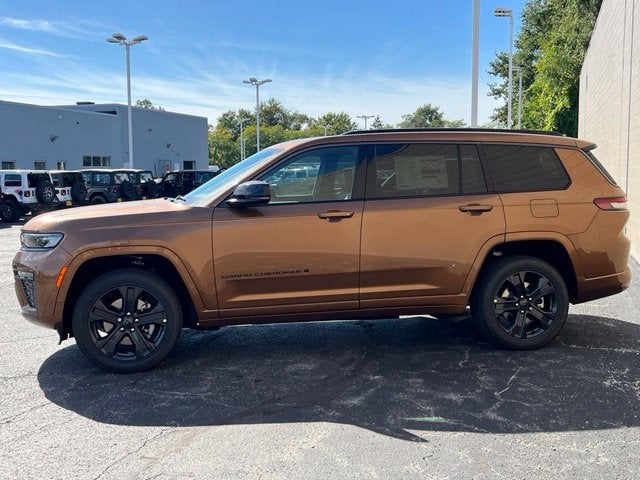 2027 Jeep Grand Cherokee L Limited Reserve