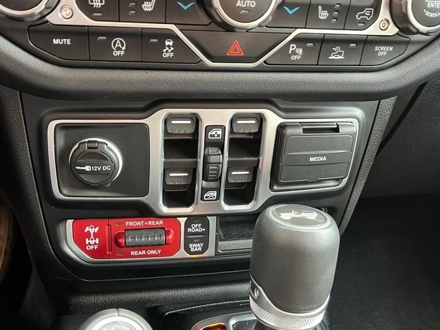 2024 Jeep Wrangler Rubicon X