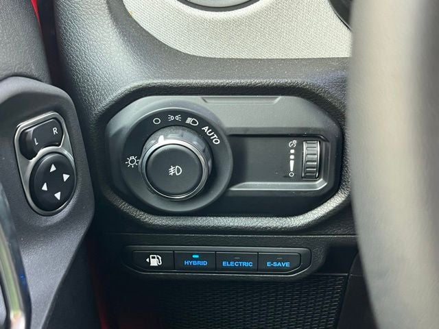 2025 Jeep Wrangler Willys 4xe