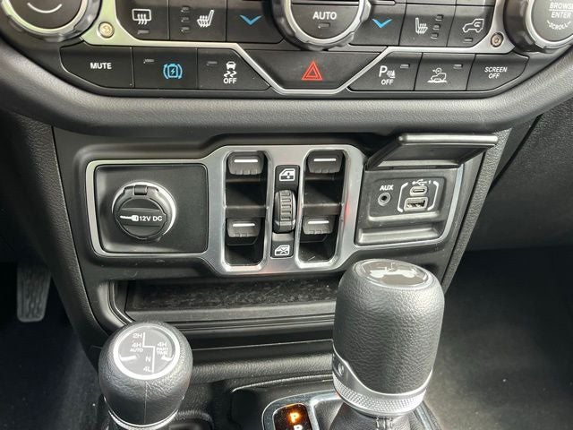 2025 Jeep Wrangler Sahara 4xe