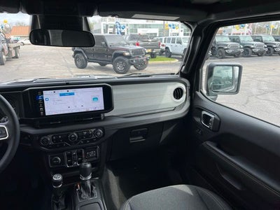 2025 Jeep Wrangler Sahara 4xe