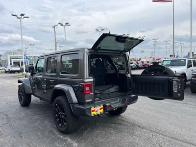 2025 Jeep Wrangler Sahara 4xe