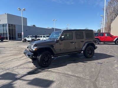 2025 Jeep Wrangler Sahara 4xe