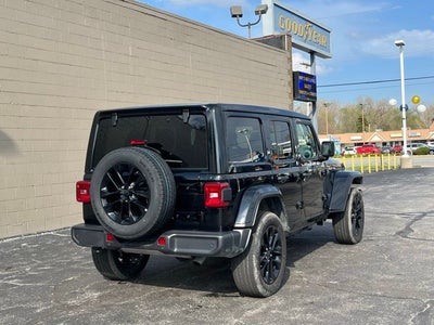 2025 Jeep Wrangler Sahara 4xe