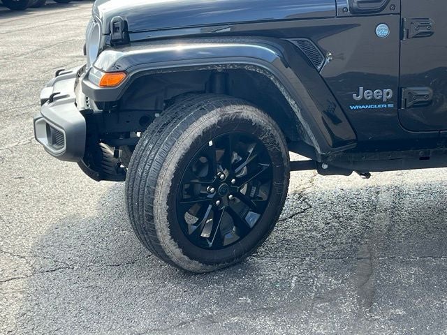 2025 Jeep Wrangler Sahara 4xe