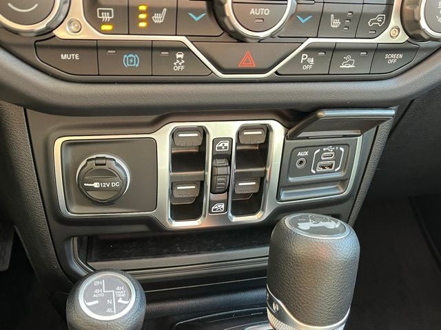 2025 Jeep Wrangler Sahara 4xe