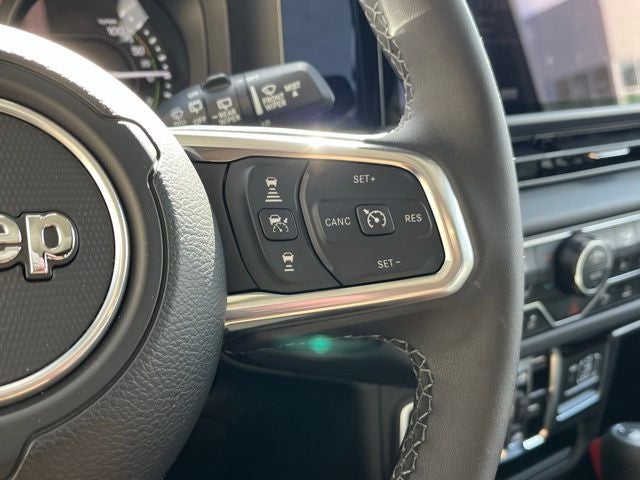 2025 Jeep Wrangler Sahara 4xe