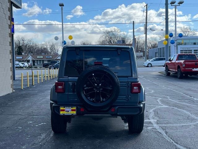 2025 Jeep Wrangler Sahara 4xe