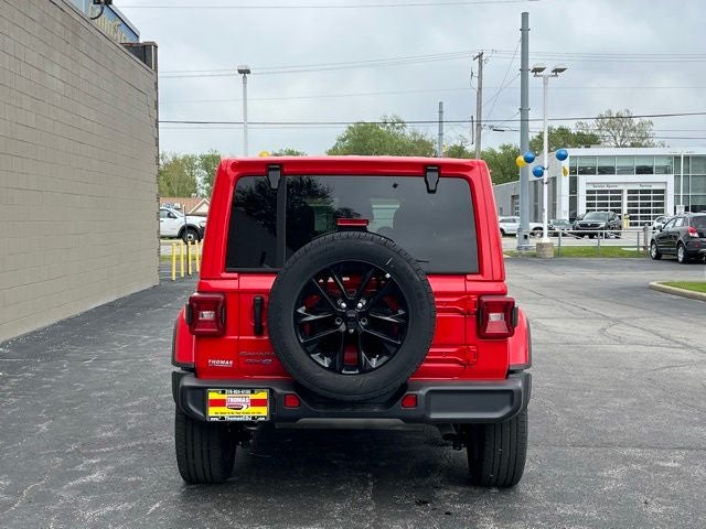 2025 Jeep Wrangler Sahara 4xe