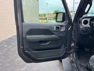 2025 Jeep Wrangler Sahara 4xe