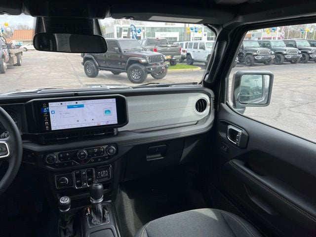 2025 Jeep Wrangler Sahara 4xe