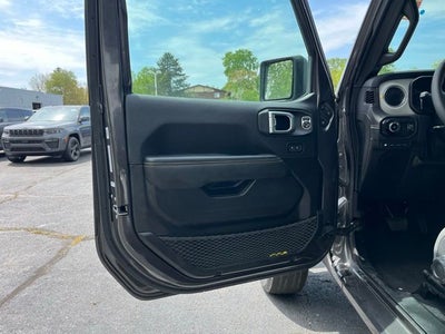 2025 Jeep Wrangler Sahara 4xe