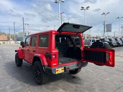 2025 Jeep Wrangler Sahara 4xe