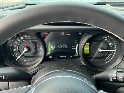 2025 Jeep Wrangler Sahara 4xe