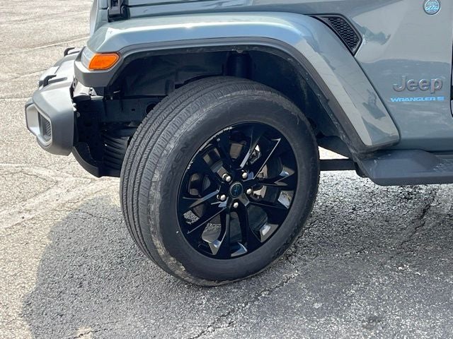 2025 Jeep Wrangler Sahara 4xe