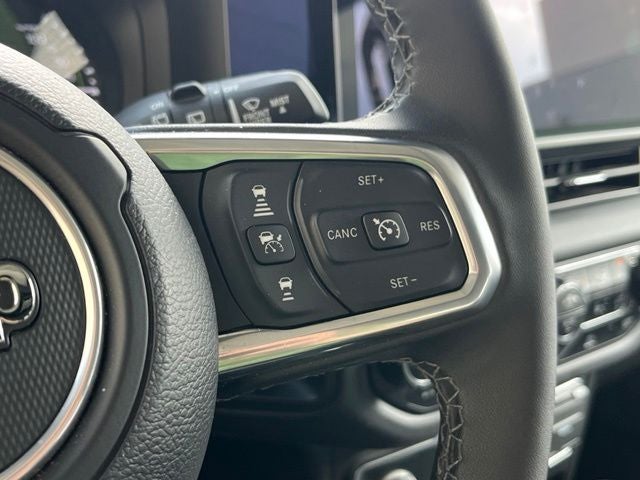 2025 Jeep Wrangler Sahara 4xe