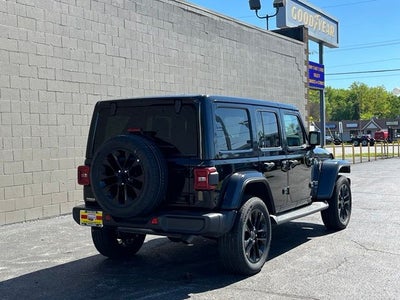 2025 Jeep Wrangler Sahara 4xe