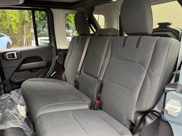 2025 Jeep Wrangler Sahara 4xe