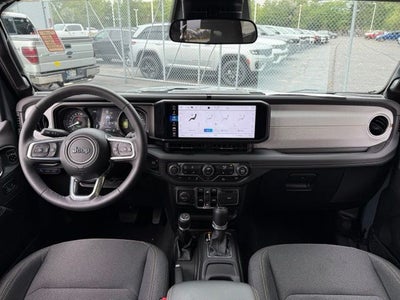 2025 Jeep Wrangler Sahara 4xe
