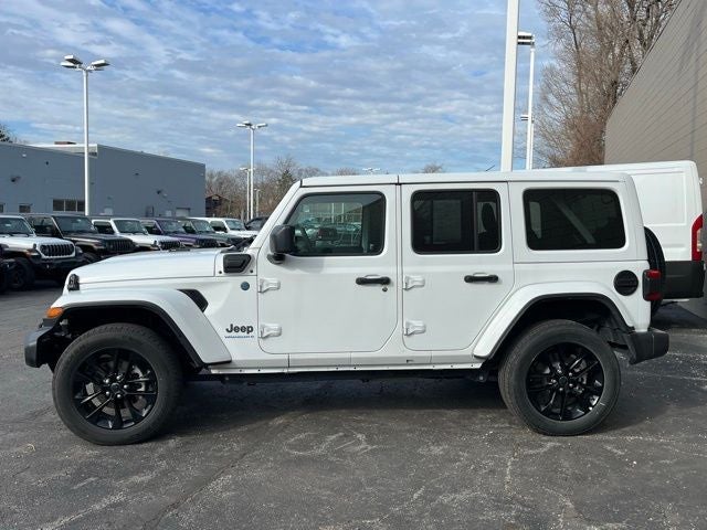 2025 Jeep Wrangler Sahara 4xe
