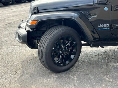 2025 Jeep Wrangler Sahara 4xe