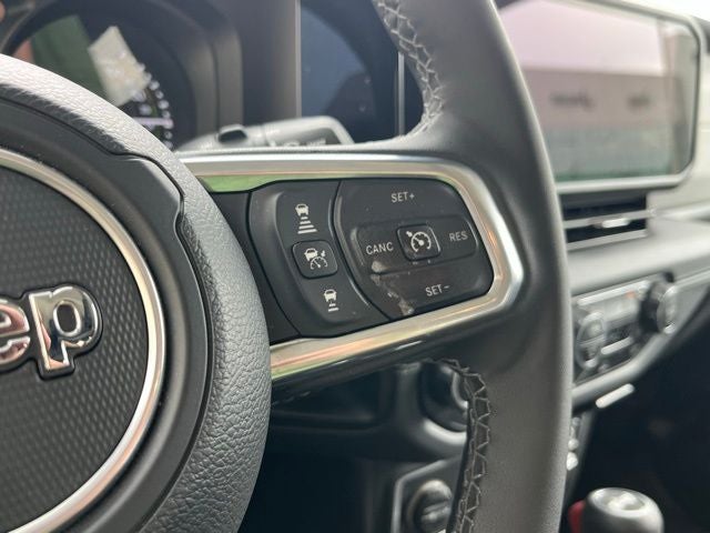 2025 Jeep Wrangler Sahara 4xe